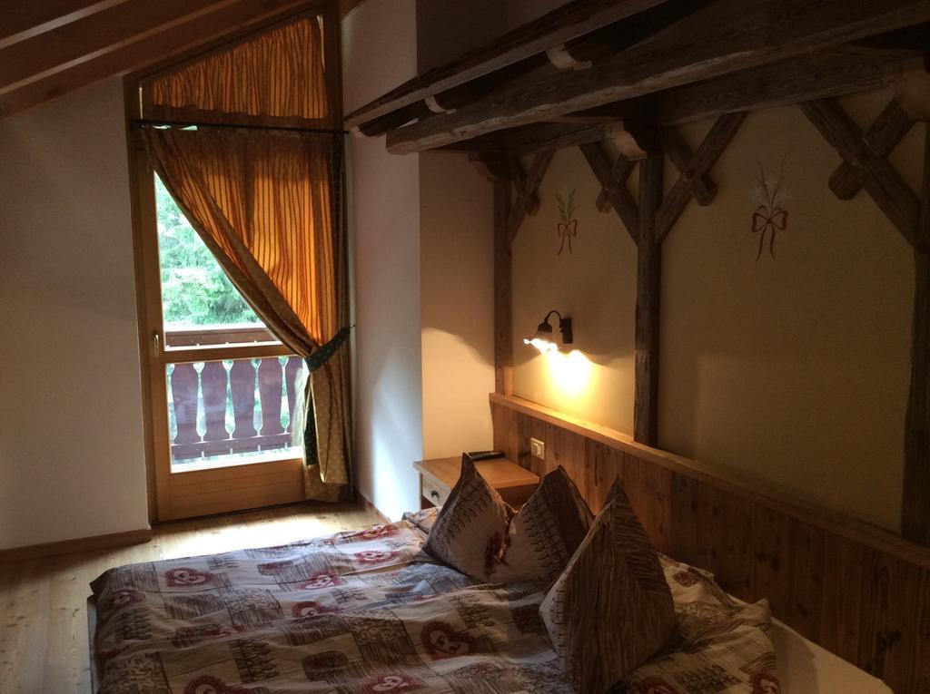 Baita Velon Vermiglio Buitenkant foto